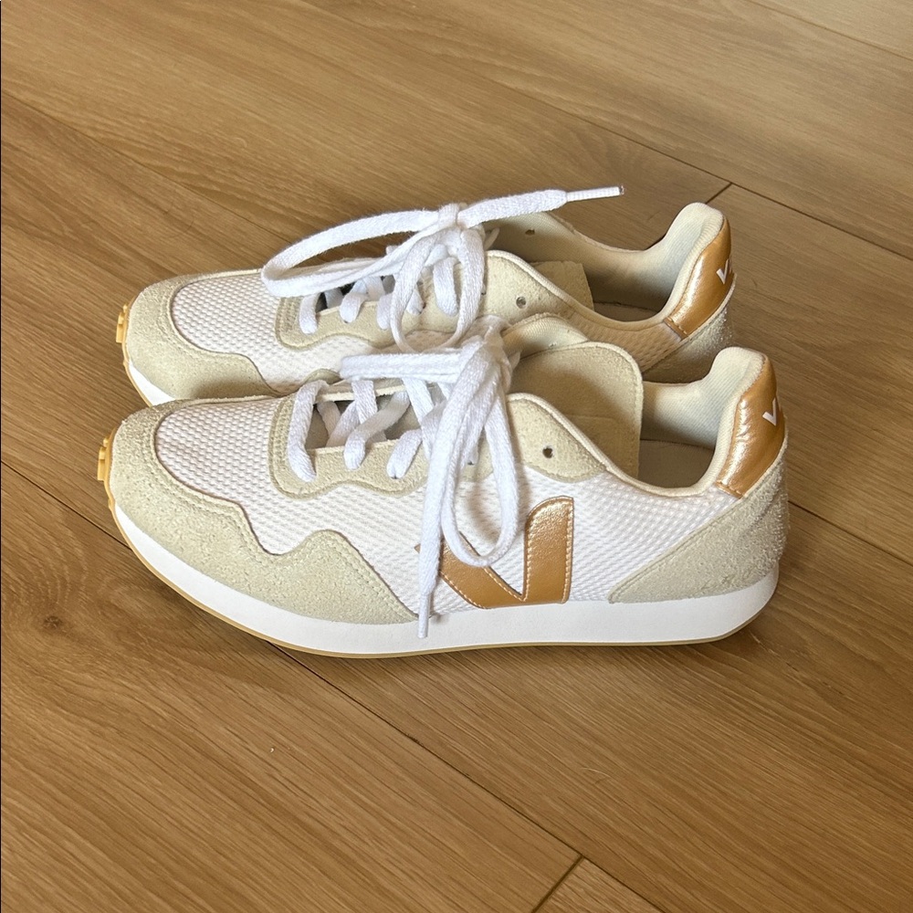 Veja Cream and Gold Sneakers